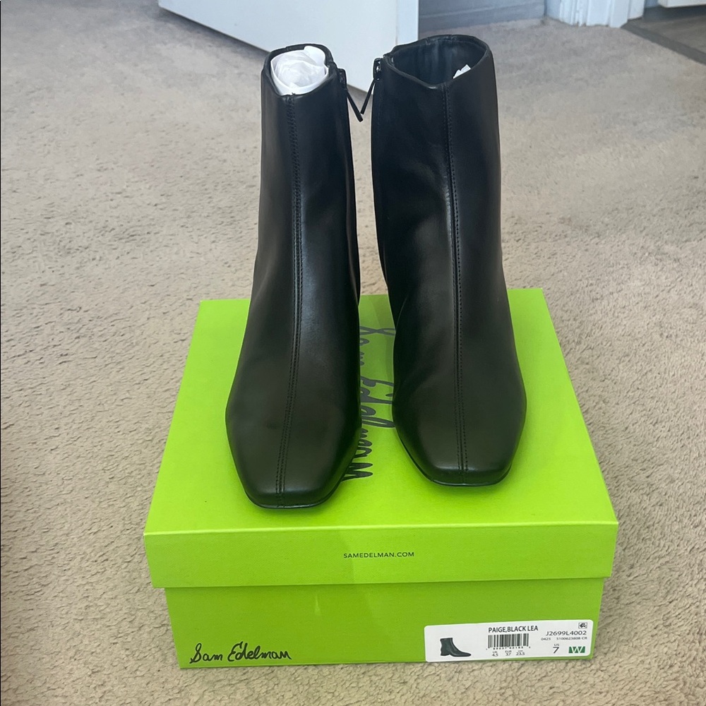 Sam Edelman Sleek Black Ankle Booties Size 7